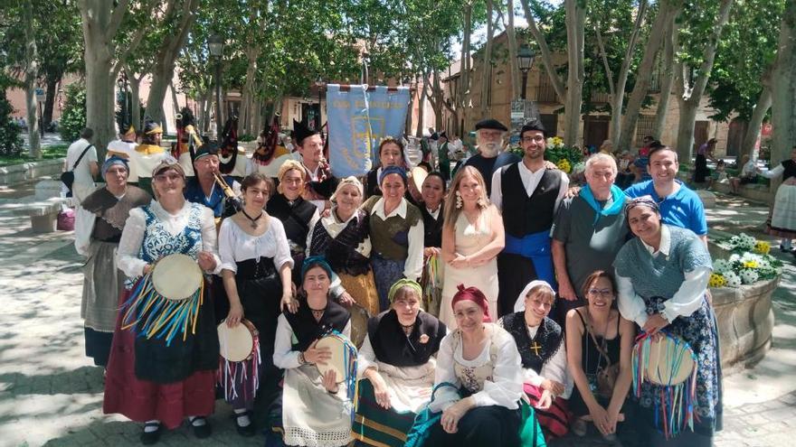Los asturianos de Alcalá celebran sus raíces por todo lo alto arropados por centenares de amigos