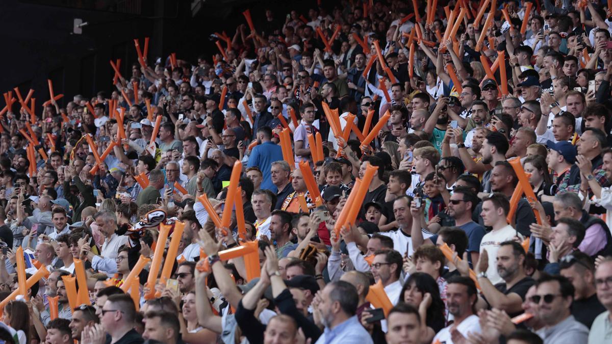 Imagen de la grada de Mestalla.