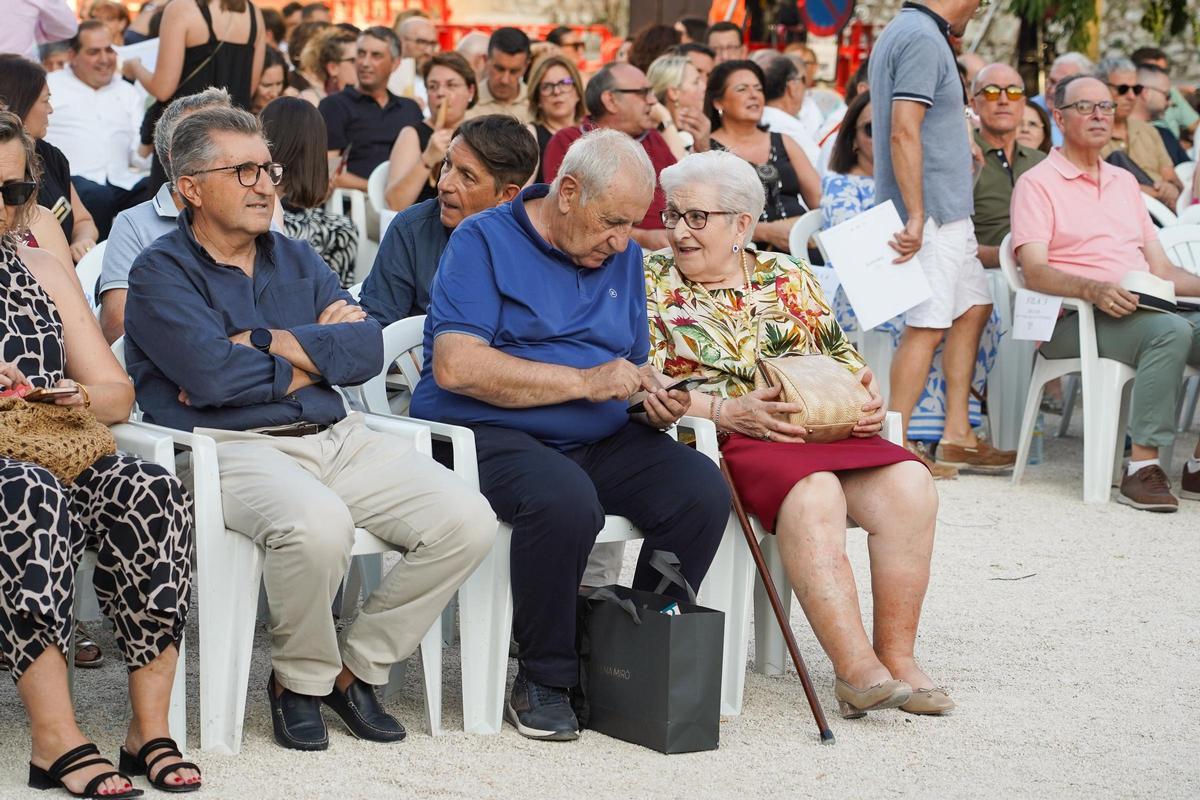 Así fue el histórico homenaje al maestro Ferrero con más de 300 músicos en Ontinyent Así fue el histórico homenaje al maestro Ferrero con más de 300 músicos en Ontinyent