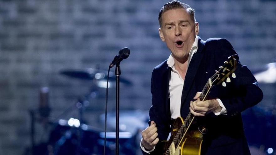 Bryan Adams también anula un concierto para protestar contra una ley antigay