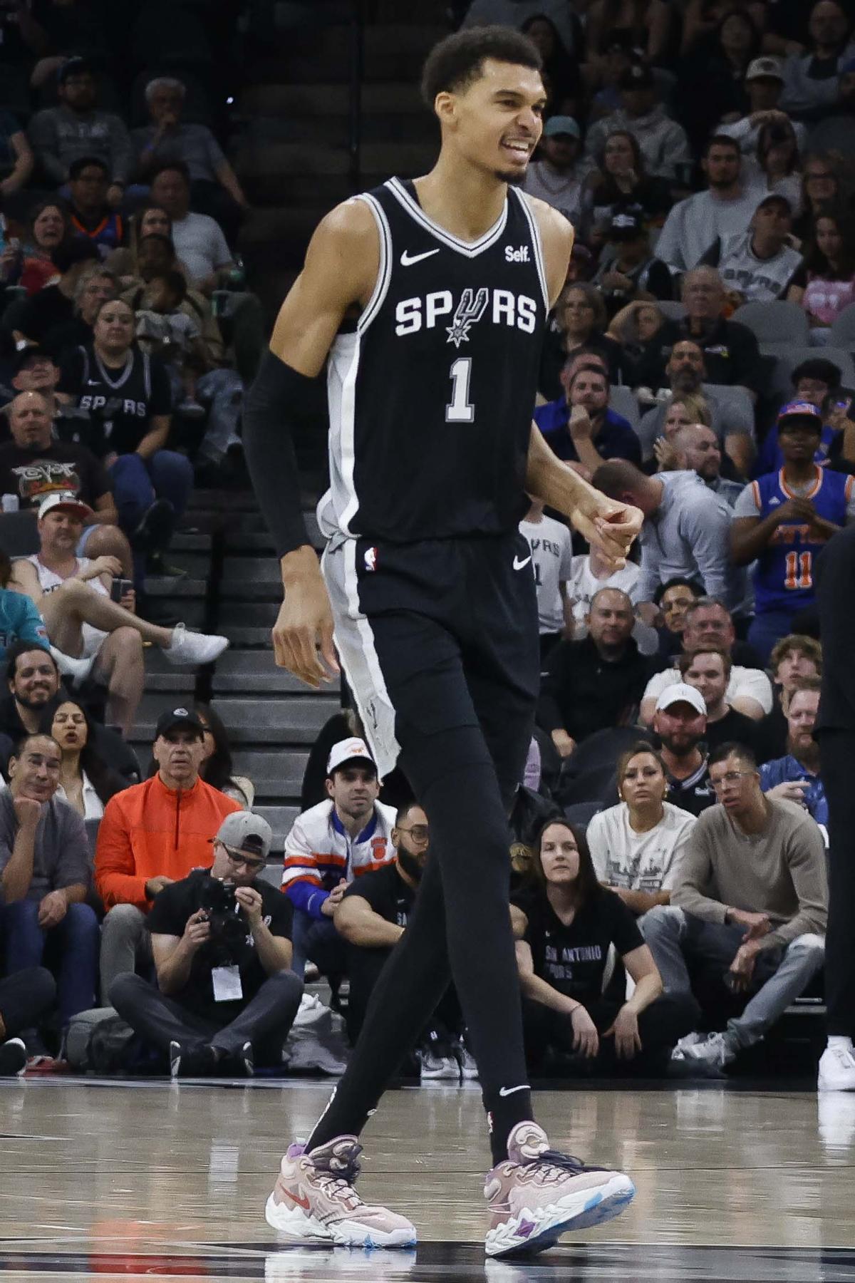 NBA - New York Knicks at San Antonio Spurs