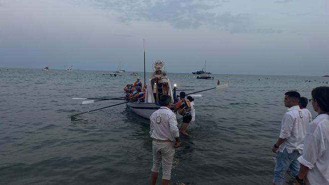 La Virgen del Carmen desembarca en Alicante