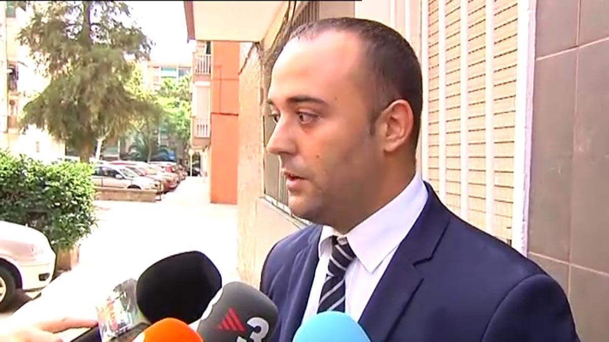 La familia del atacante de la comisaría de Cornellà se plantea tomar medidas judiciales contra los Mossos, según explica su abogado, David Martínez.