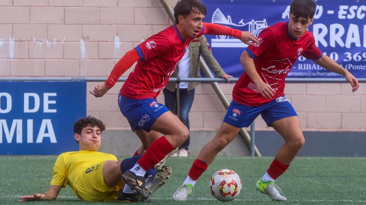 El partido estuvo marcado por los duelos.