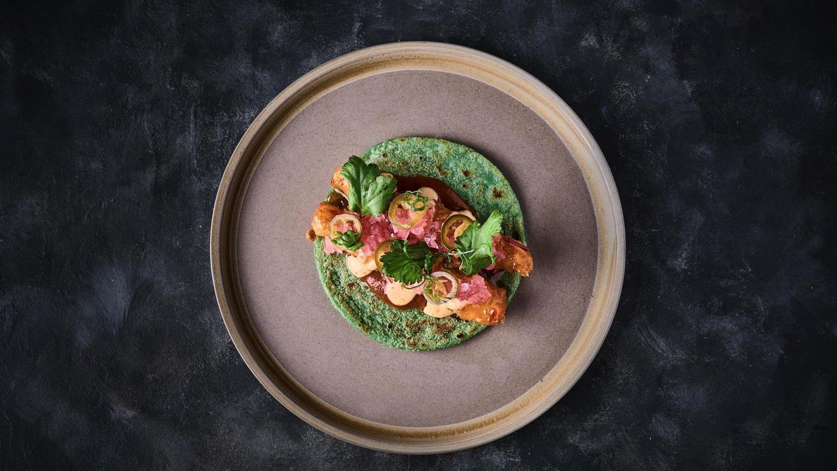 El taco en tortilla de lentejas verdes de Quintoelemento.