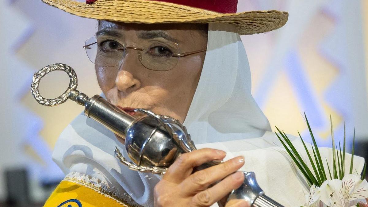 Elena González Ramírez, Reina de los Mayores de las Fiestas de Mayo 2026 de Santa Cruz de Tenerife.