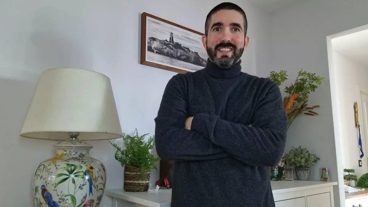 Carlos, pacient amb esofagitis eosinofílica: «Em va costar anys que em creguessin»