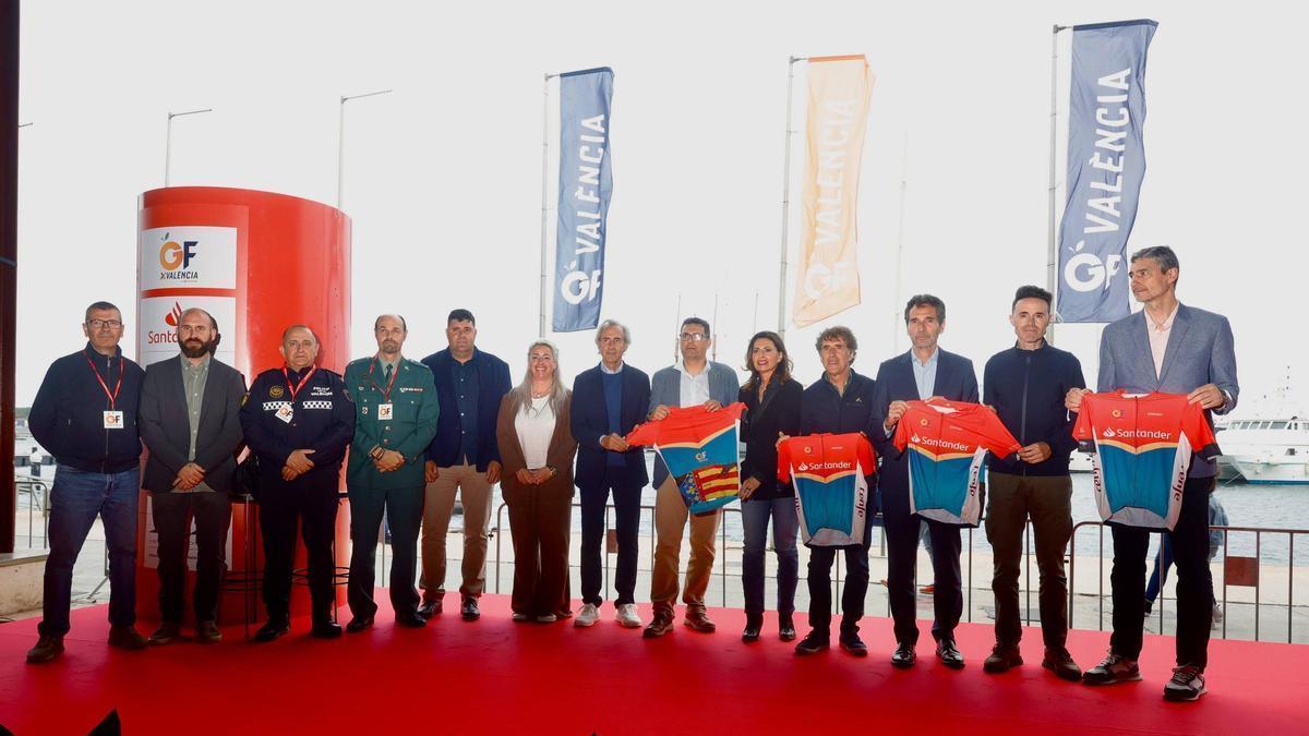 Presentación gran fondo Valencia By Santander