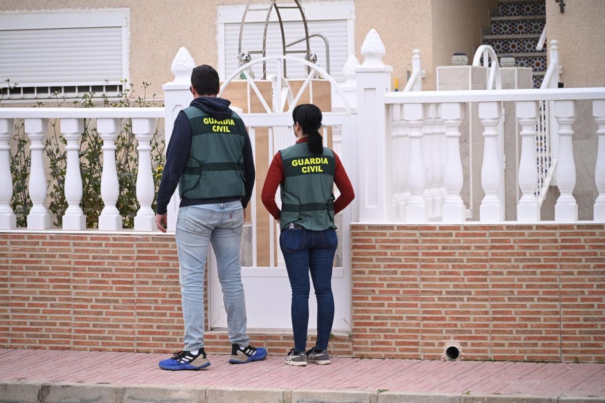 Crimen en Torrevieja: un hombre mata a su hija de 3 años