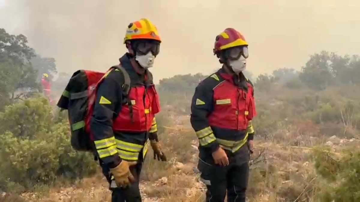Incendio forestal de Ibi: arde el paraje de San Pascual