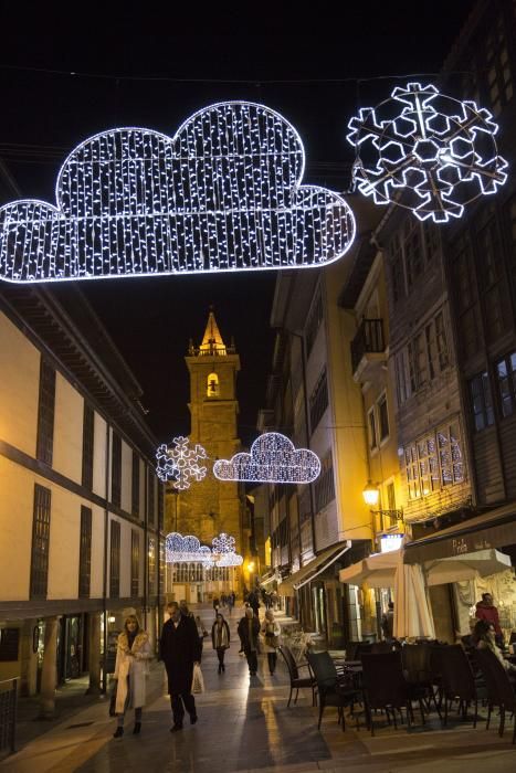 Luces navideñas en Oviedo