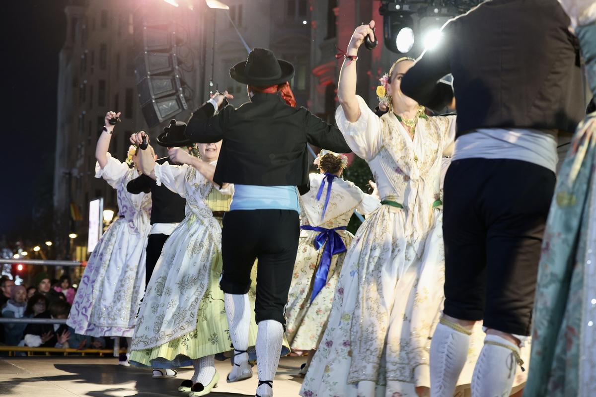 Bailes Tradicionales a pie de Ayuntamiento en las Fallas 2026