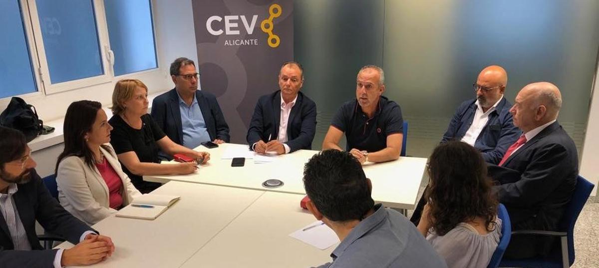 La CEV solicita la declaración de zona catastrófica para la comarca de la Vega Baja