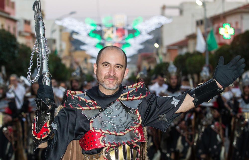 Agost vivió la segunda jornada grande de los Moros y Cristianos con la Entrada del bando musulmán.