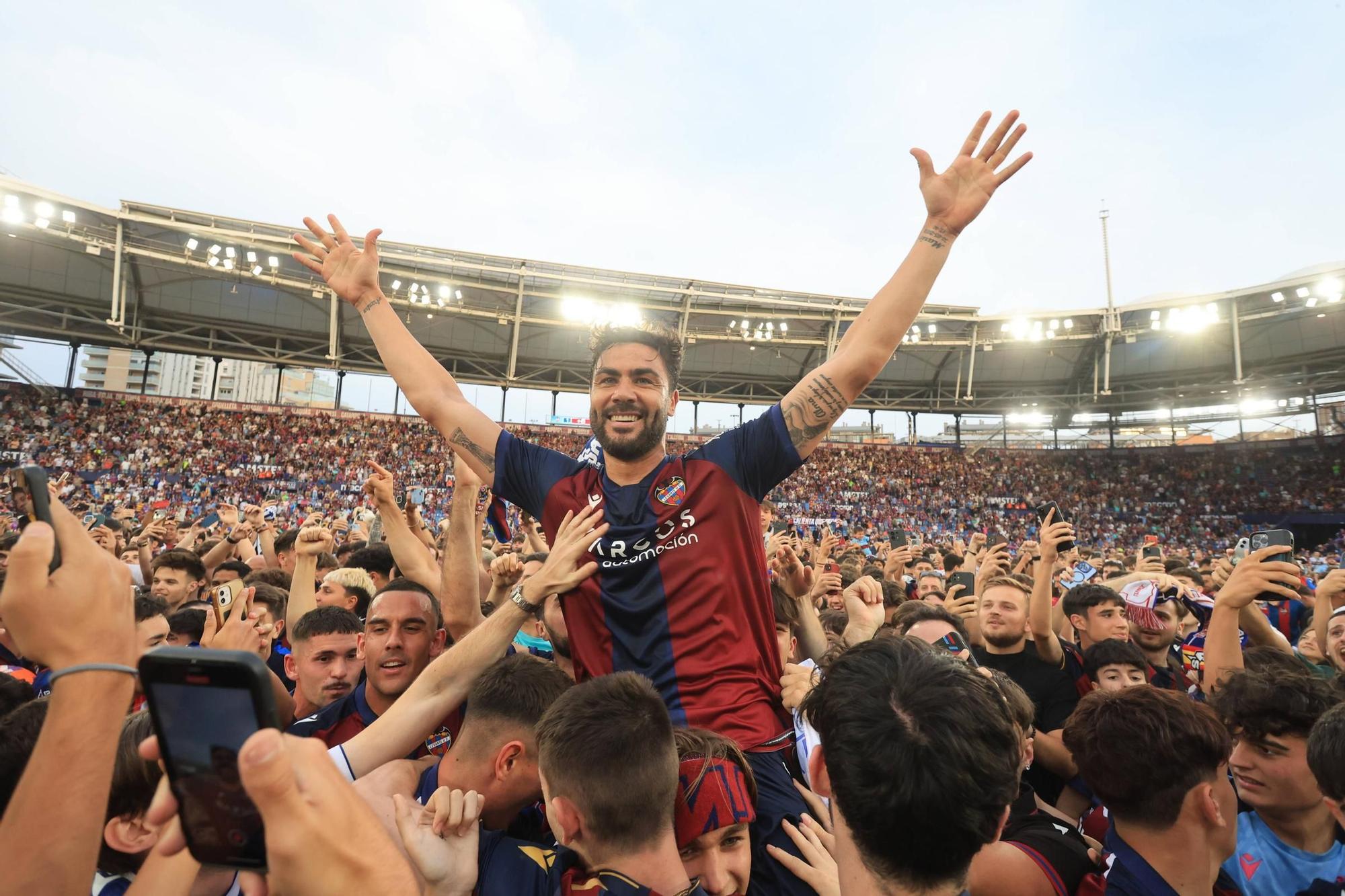 Las mejores imágenes de la celebración del Levante en el Ciutat