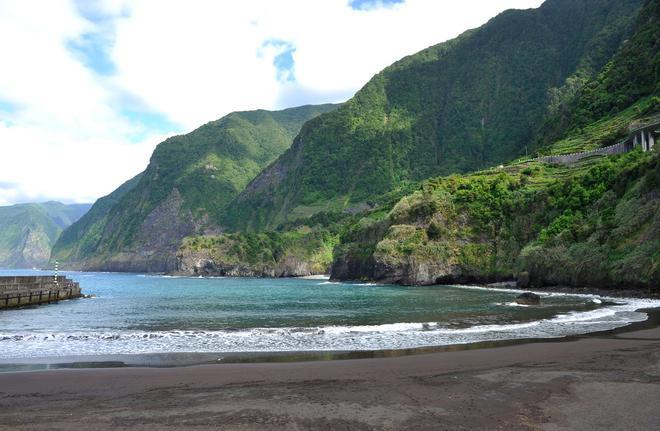 Playa de Seixal, Madeira