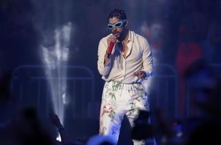 Bad Bunny, Karol G, y Rauw Alejandro lideran los Premios Billboard Latinos