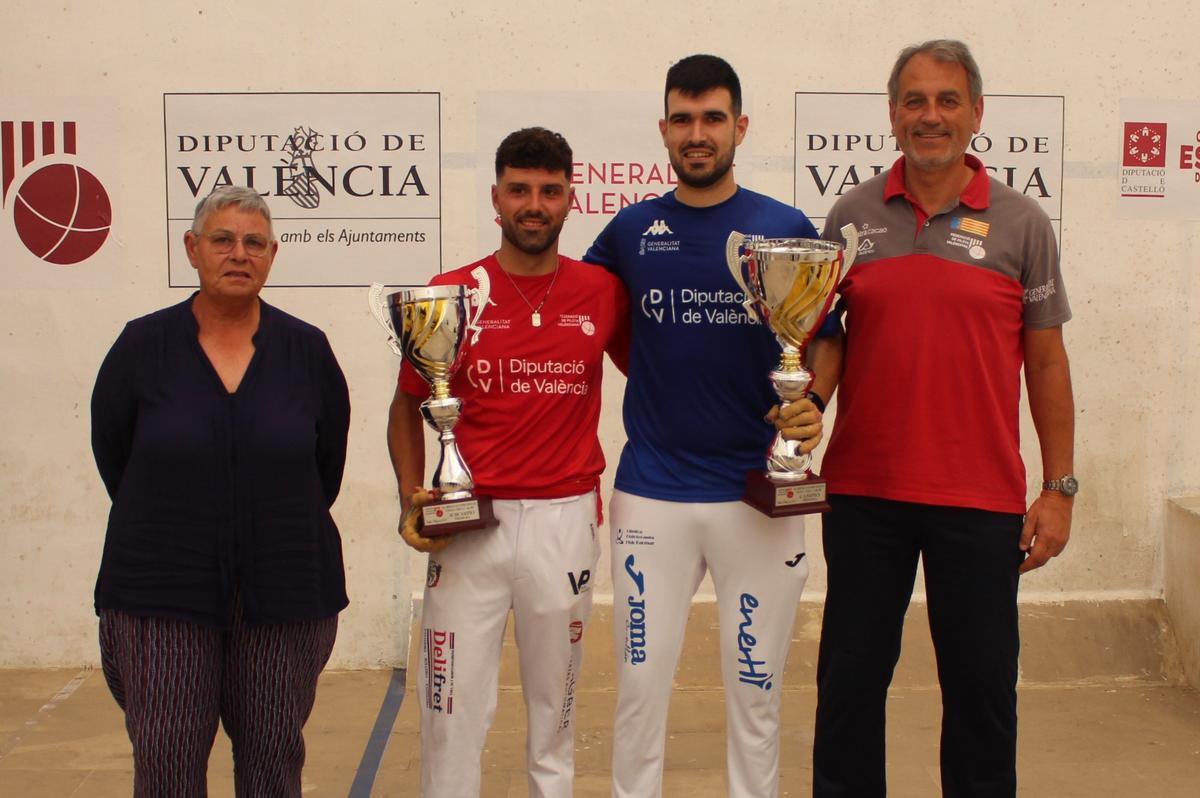 Pablo i Angel oferiren una gran partida en la final de Primera.