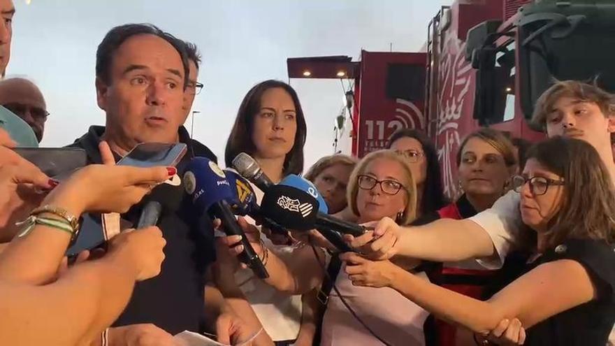 Vídeo: Un responsable de emergencias: "el incendio esta fuera de capacidad de extinción"