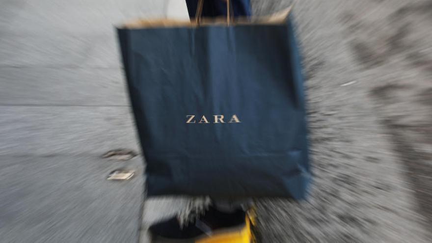 Inditex cierra 1.500 tiendas