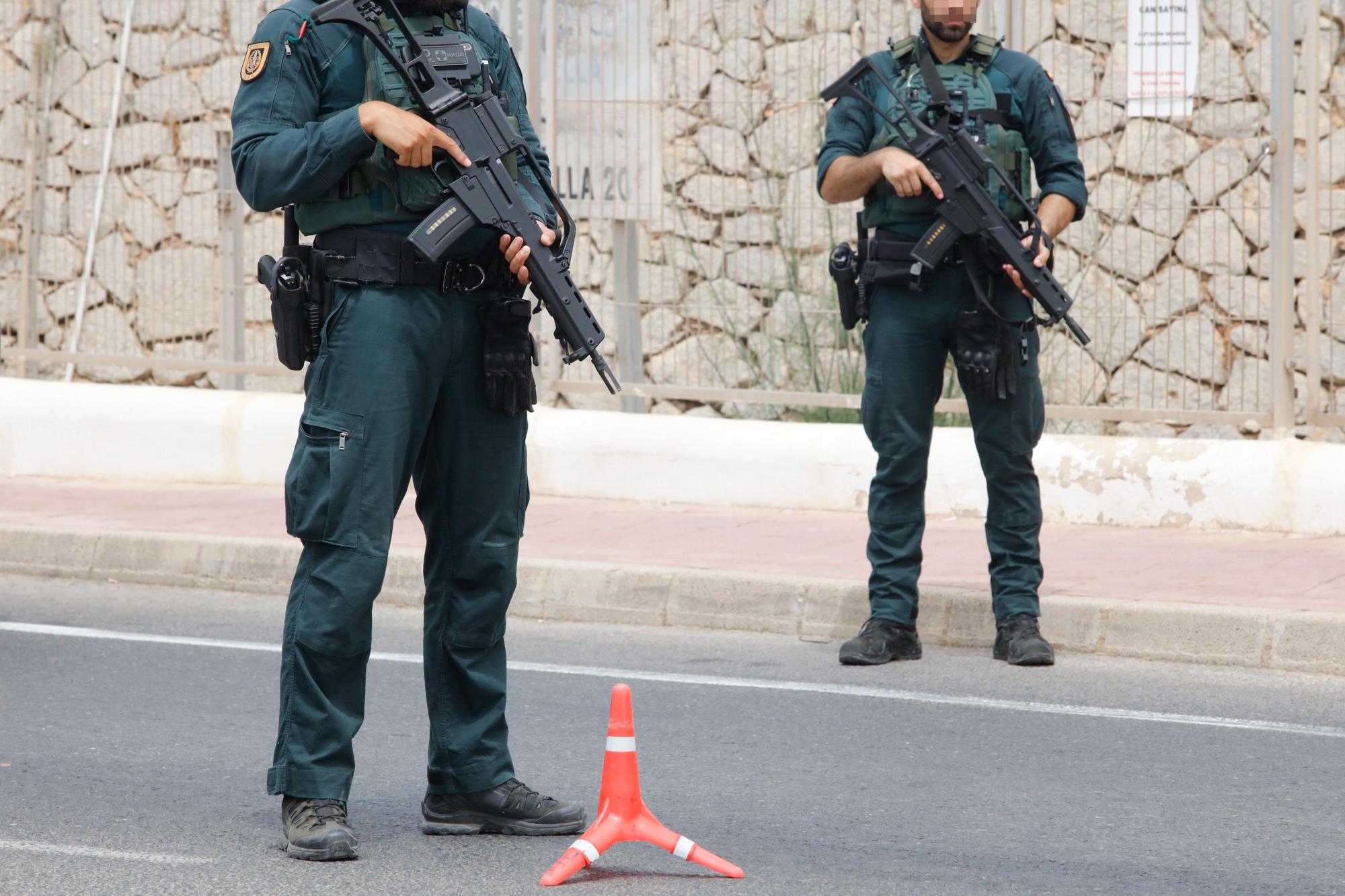 Vigilancia del grupo GAR de la Guardia Civil en Ibiza.