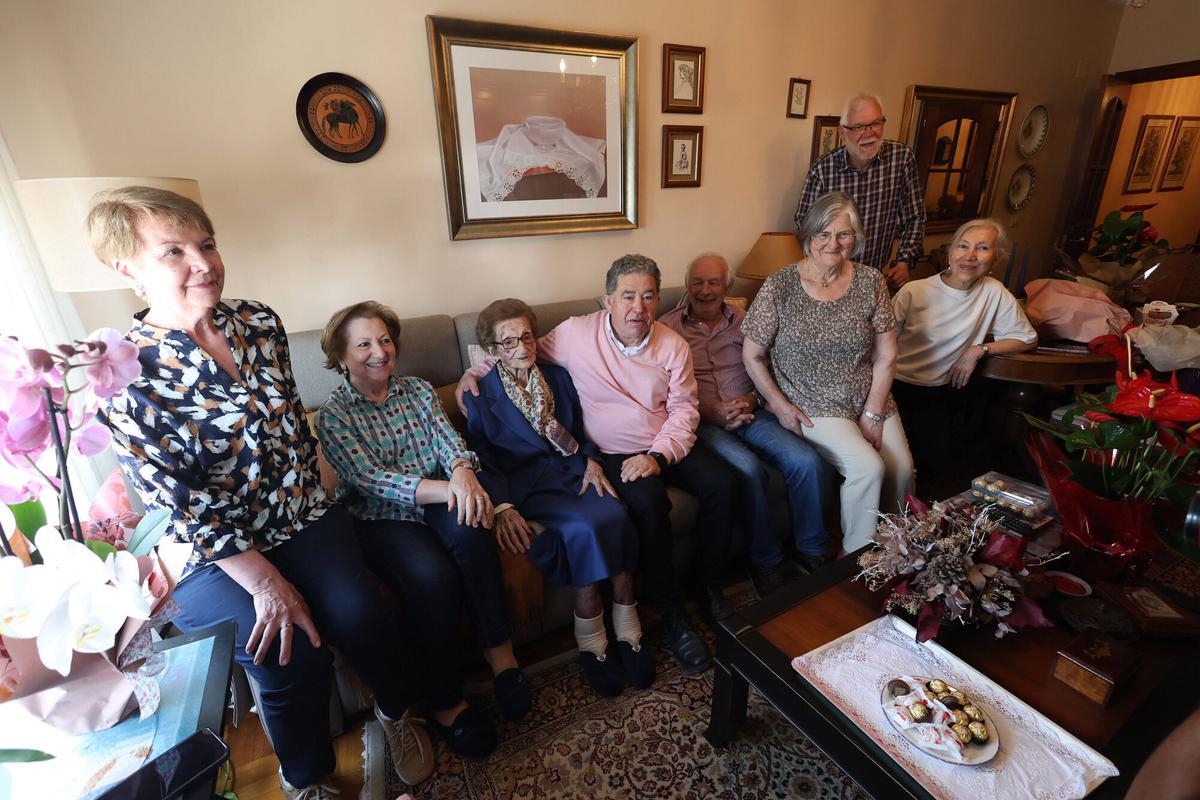 Pontevedra. Carmen Adán, centenaria, cumple 100 años
