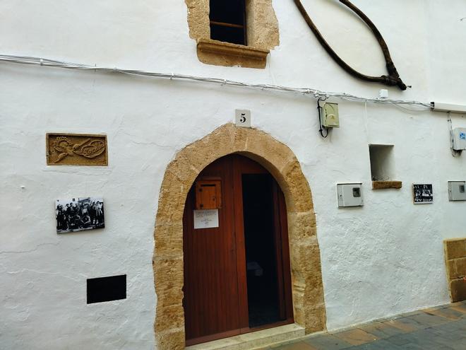 L'escaldà, la "penya" de Xàbia más auténtica: su casal es un museo