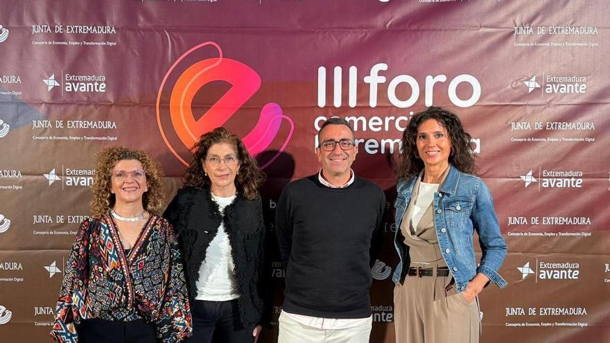 Premian a tres negocios de Navalmoral de la Mata por su contribución al comercio de proximidad