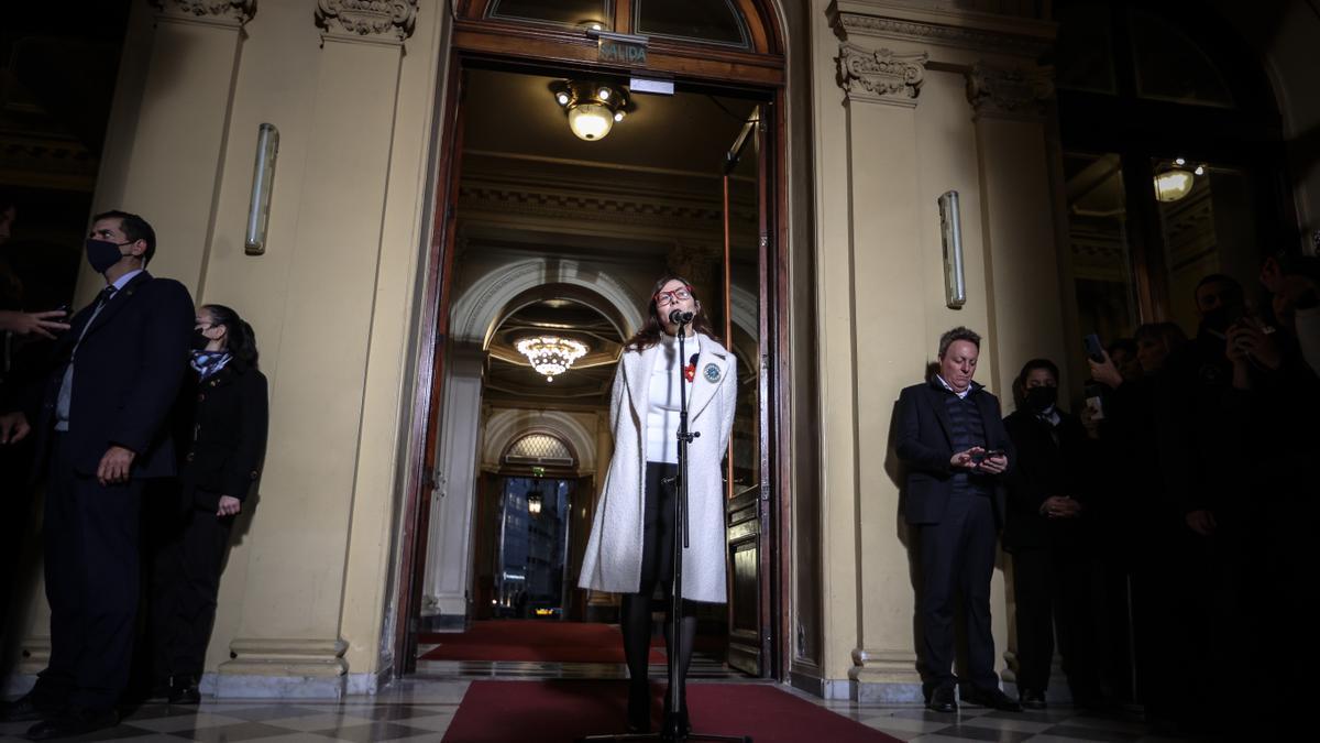 Silvina Batakis presta juramento como nueva ministra de Economía de Argentina