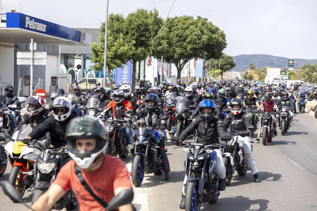La décima edición de la Ruta Memorial Luis Salom ha congregado a algo más de 3.000 aficionados a las motos