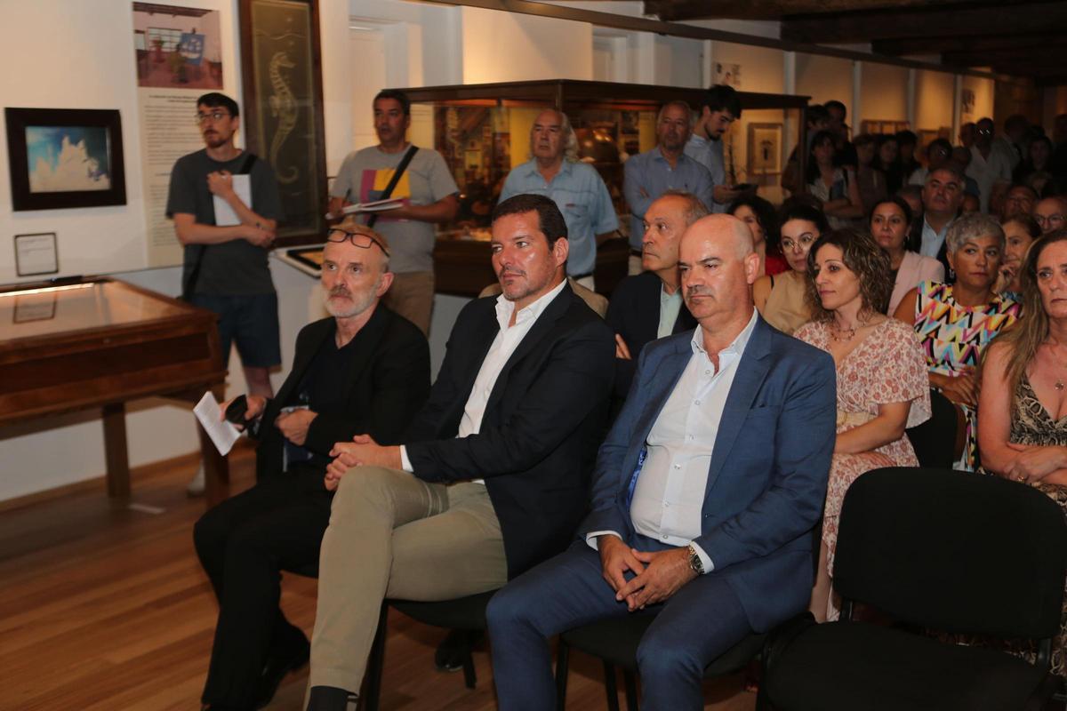 La inauguración de los espacios rehabilitados del Museo Massó de Bueu