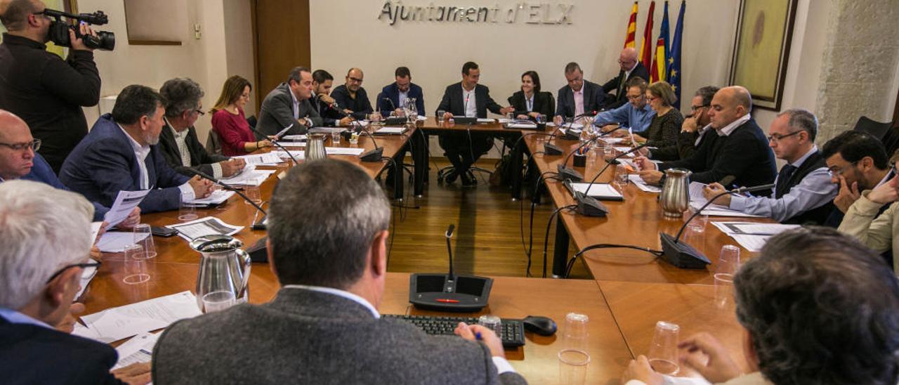 Elche duplica las inversiones en las cuentas para 2017