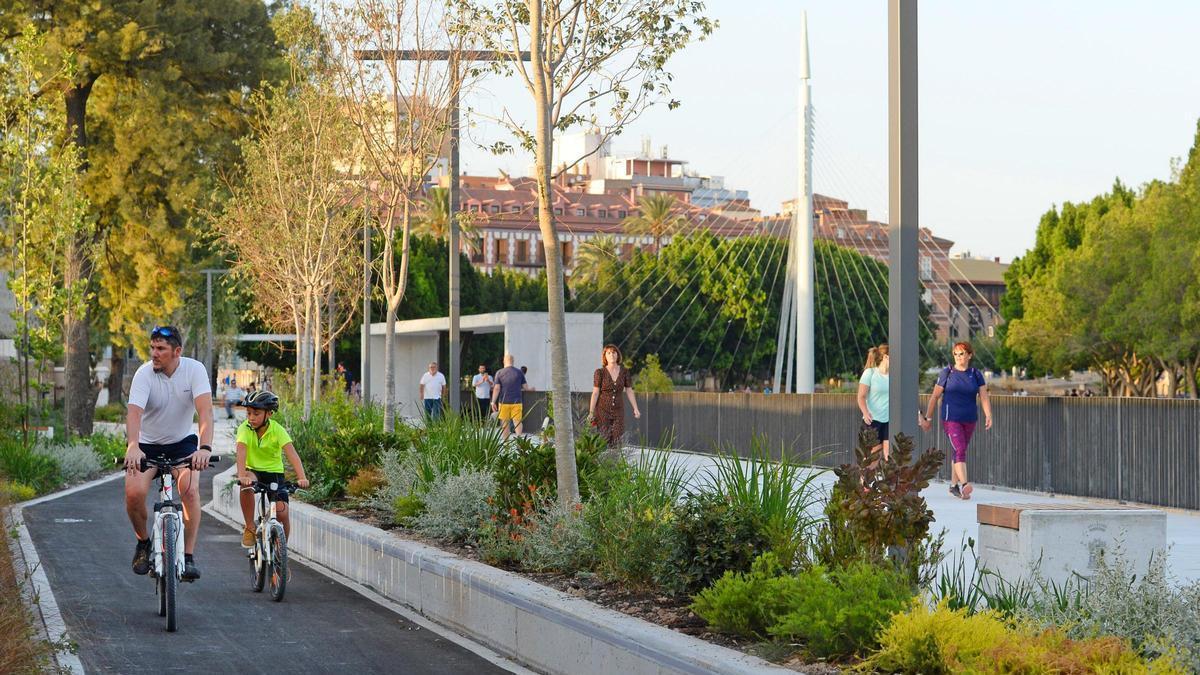 La ciudad contará con espacios verdes e itinerarios peatonales y ciclistas.