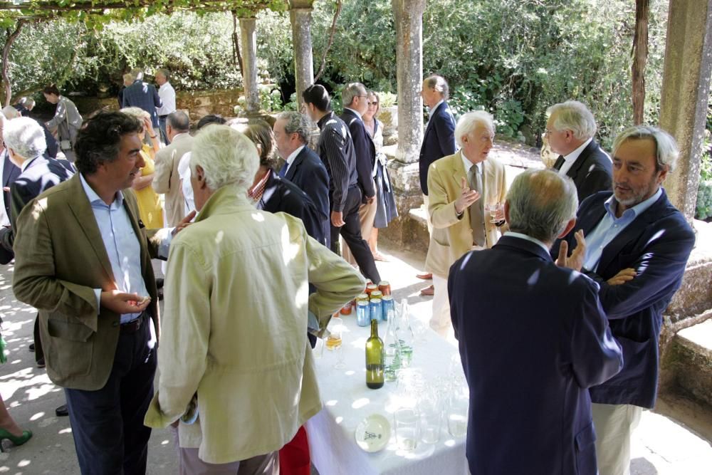 El Pazo da Oca reúne a la nobleza, política y cultura en torno a su celebración del Sagrado Corazón