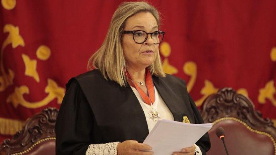 Carmen Almendral Parra, durante la lectura de su último discurso como jefa provincial de la Fiscalía en la Apertura del Año Judicial de 2019