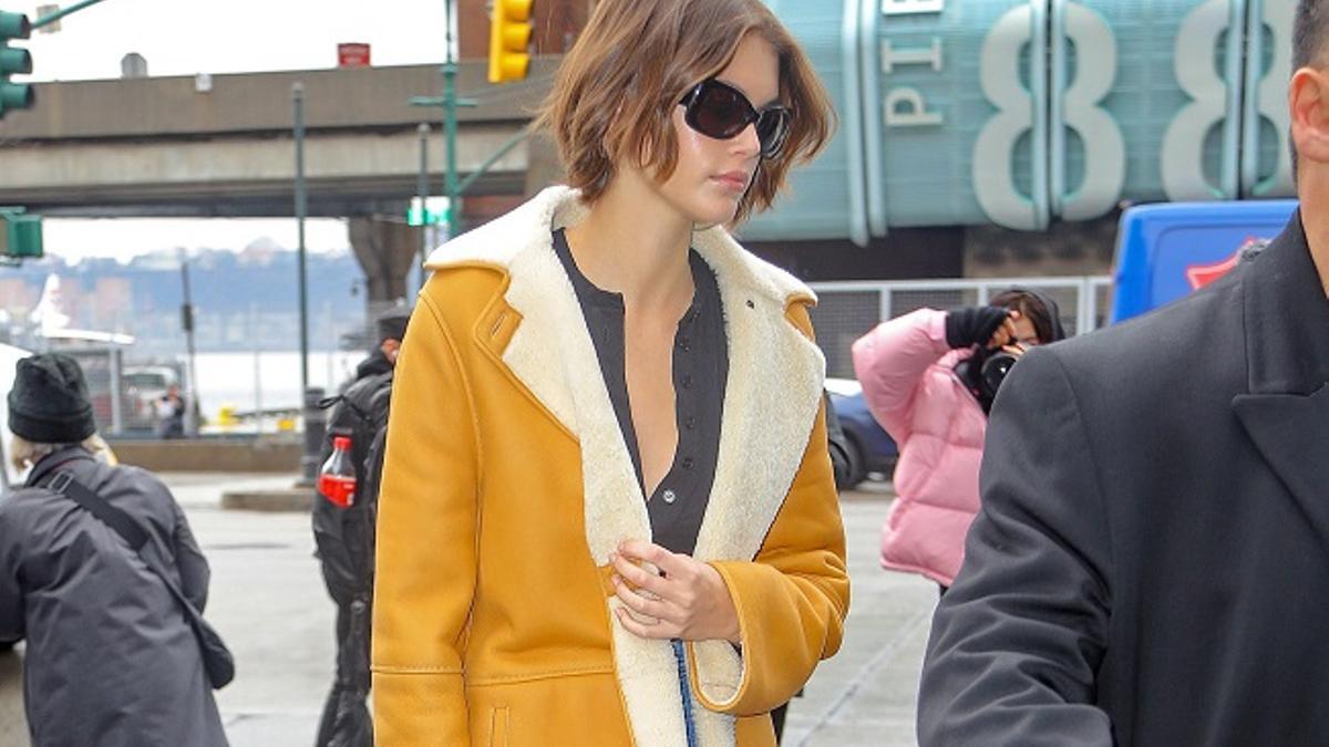 Kaia Gerber con los botines más cómodos durante la NYFW