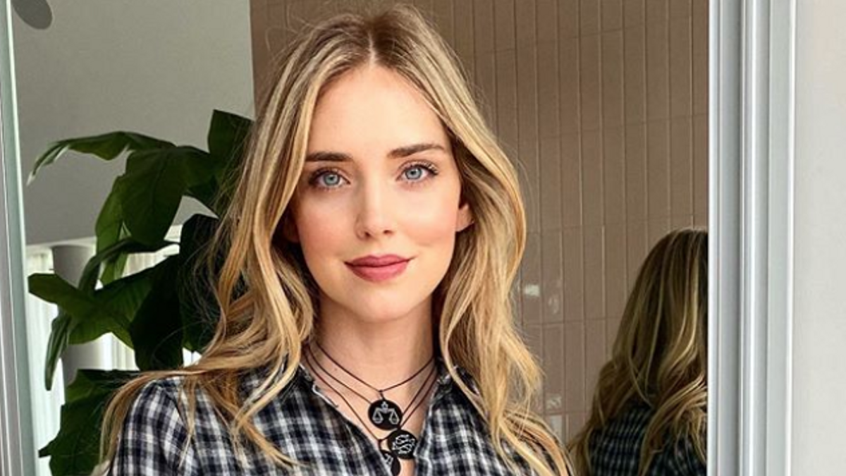 Zara tiene la blusa de novia de Chiara Ferragni - Zara saca (y