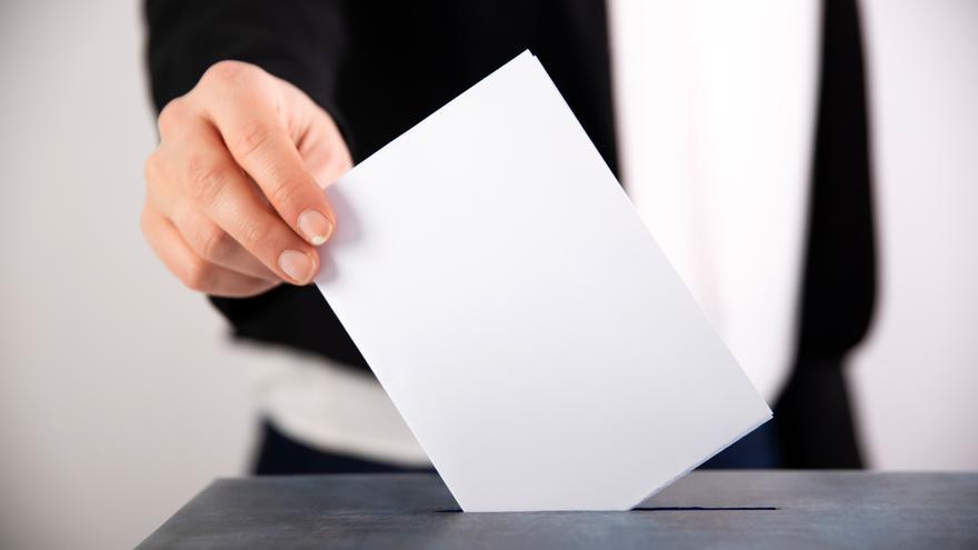 ¿Qué significa el voto en blanco y a quién favorece?