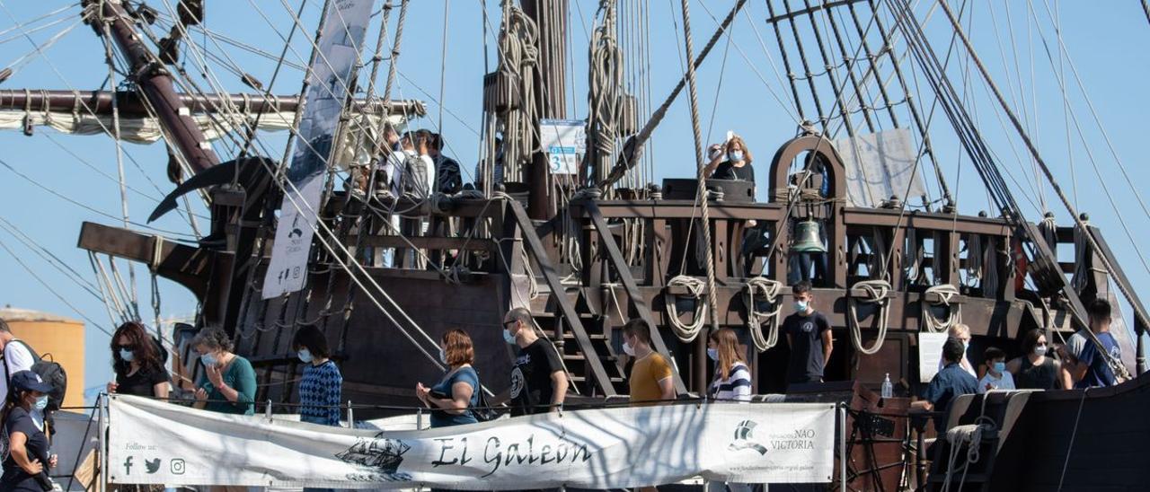 Durante su parada en el puerta, Escala Castelló ha recibido miles de visitas atraídos por el atractivo de los barcos.