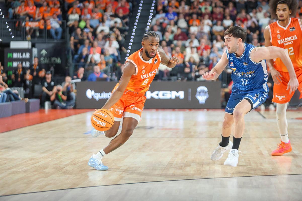 El Valencia Basket sigue sumando en el Roig Arena