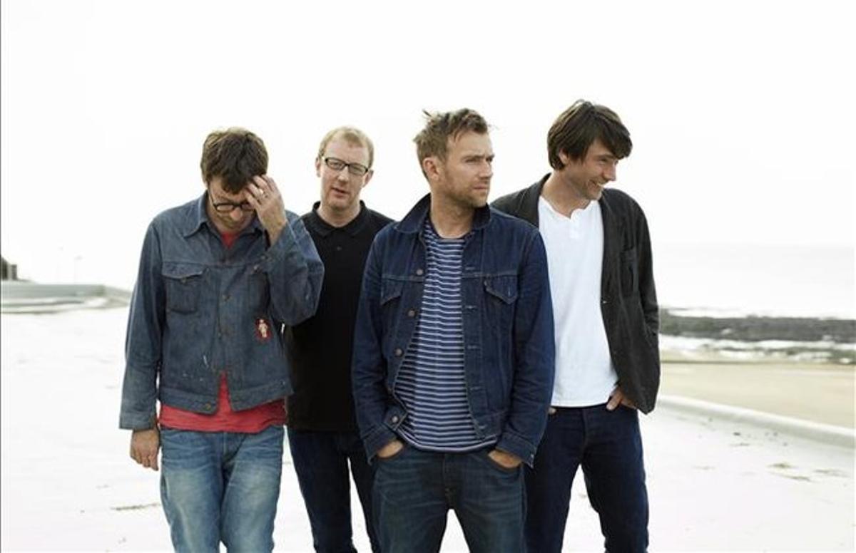 Blur al complet: Graham Coxon (guitarra), Dave Rowntree (bateria), Damon Albarn (veu) i Alex James (baix).