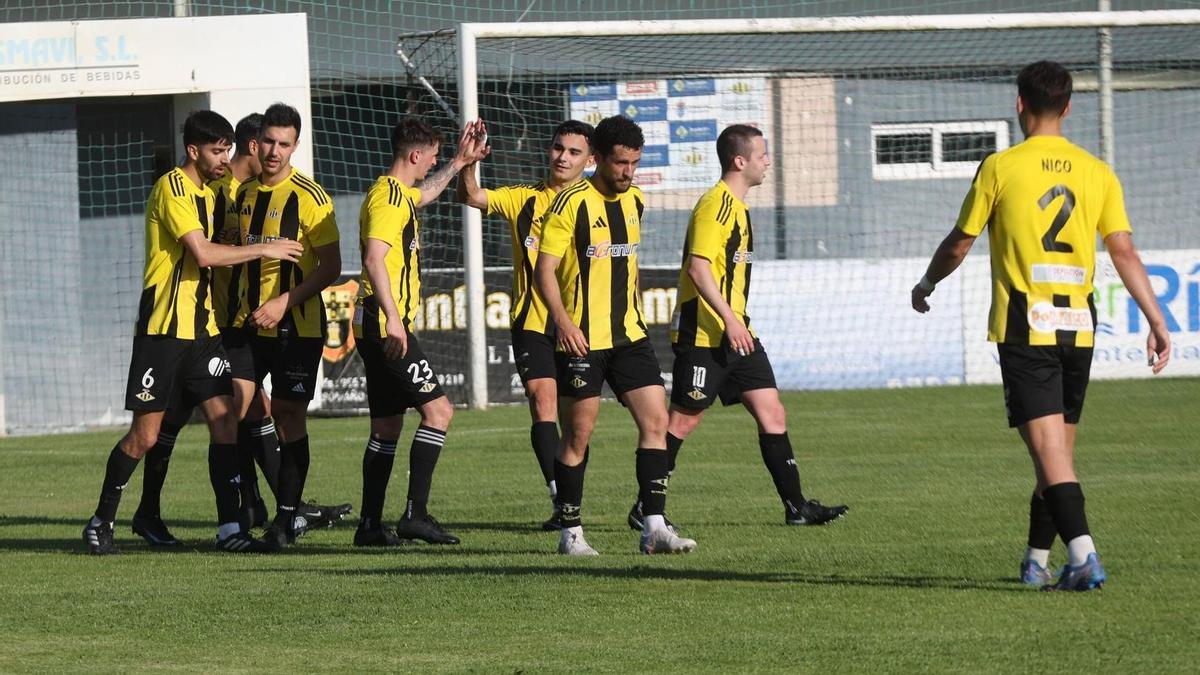 Los aurinegros tienen una final por el ascenso directo.