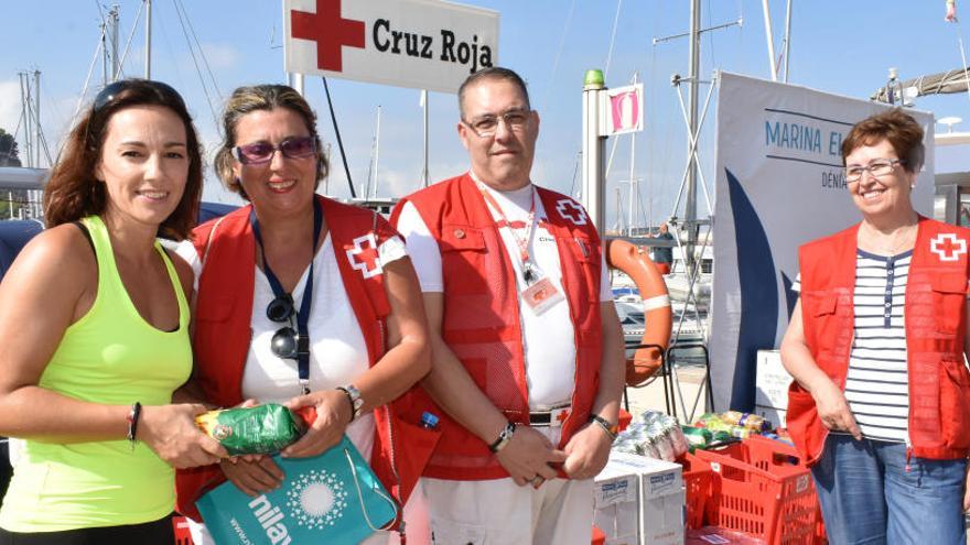 Marina El Portet de Dénia recoge 320 kilos de comida para la Cruz Roja