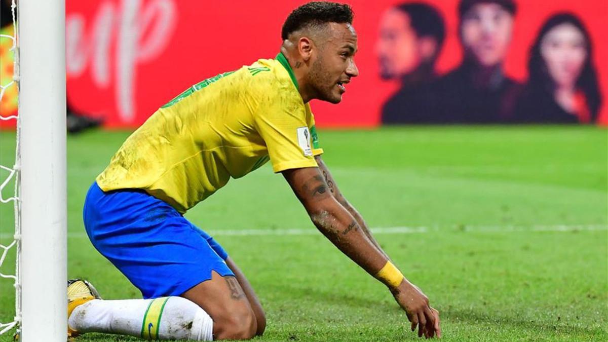 Neymar asegura que no le afectan los memes