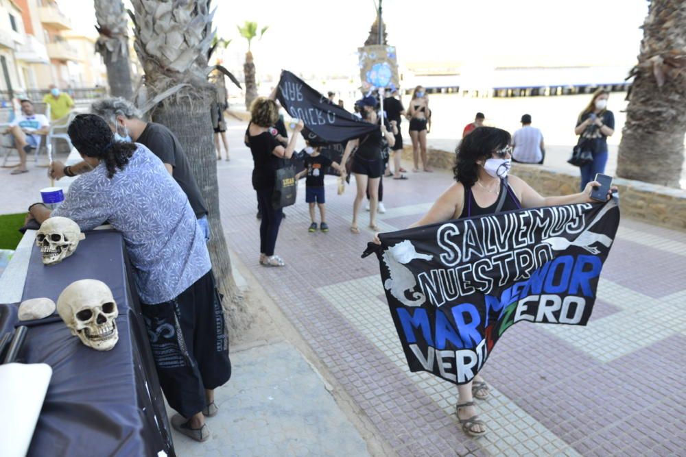 Manifestación contra el estado del Mar Menor