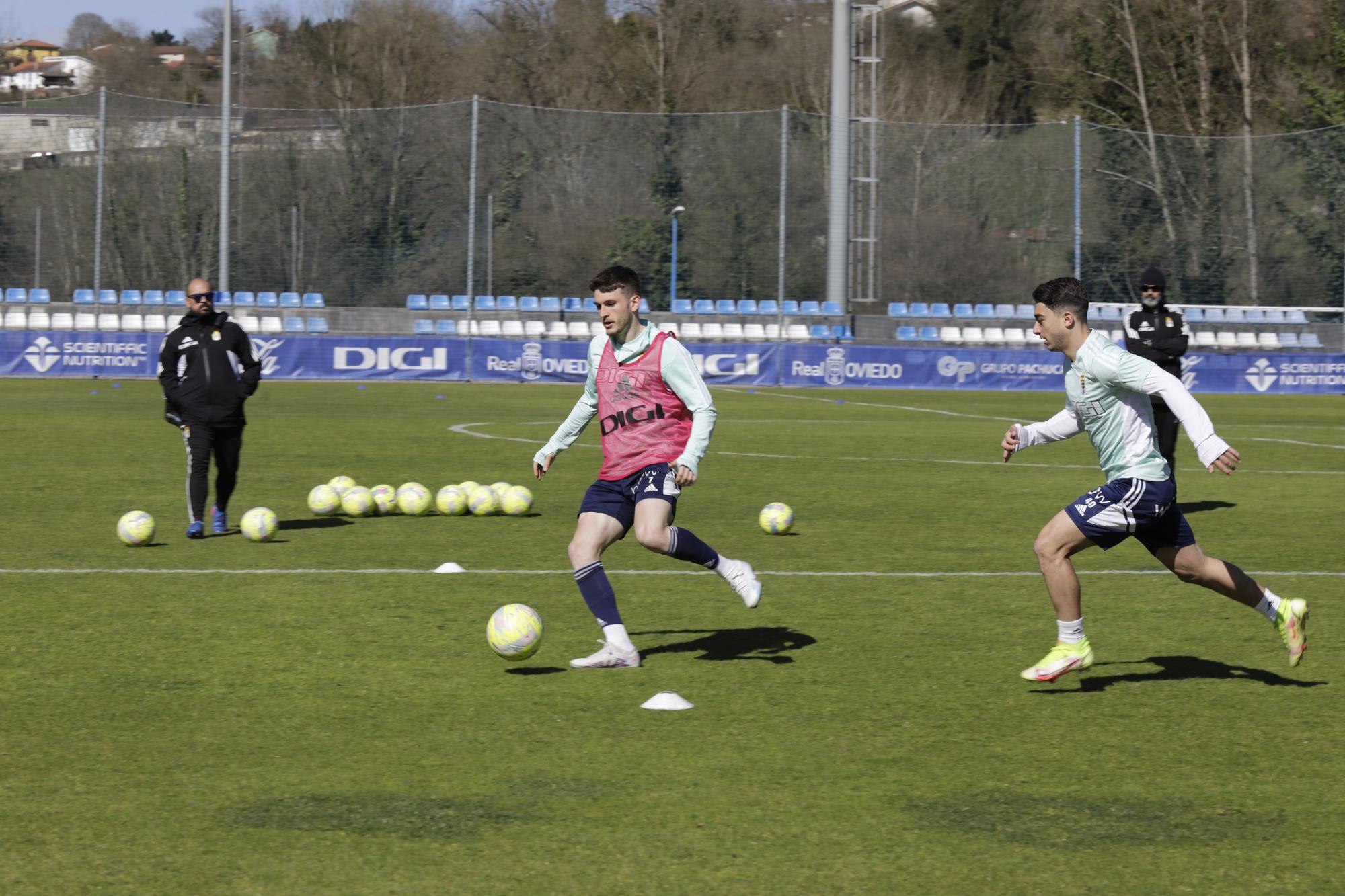 EN IMÁGENES: el entrenamiento del Oviedo