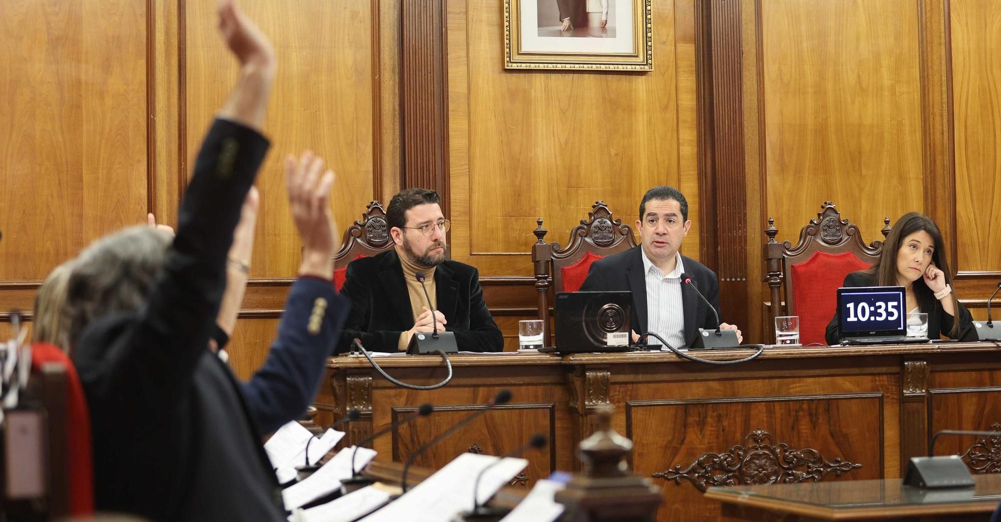 Alcoy aprueba sumarse al estudio industrial del Consell pese a las dudas del gobierno local