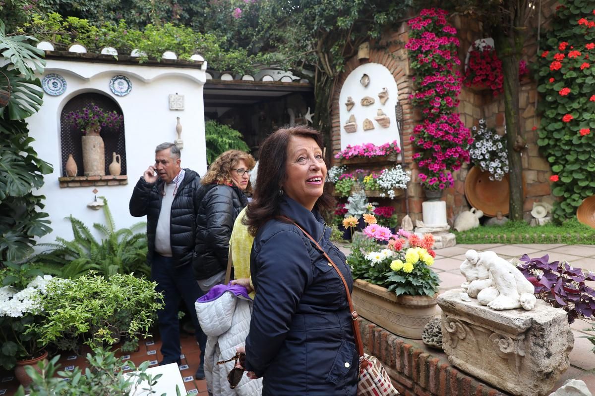 Paseando, patio a patio, por los jardines interiores de Santiago y San Pedro