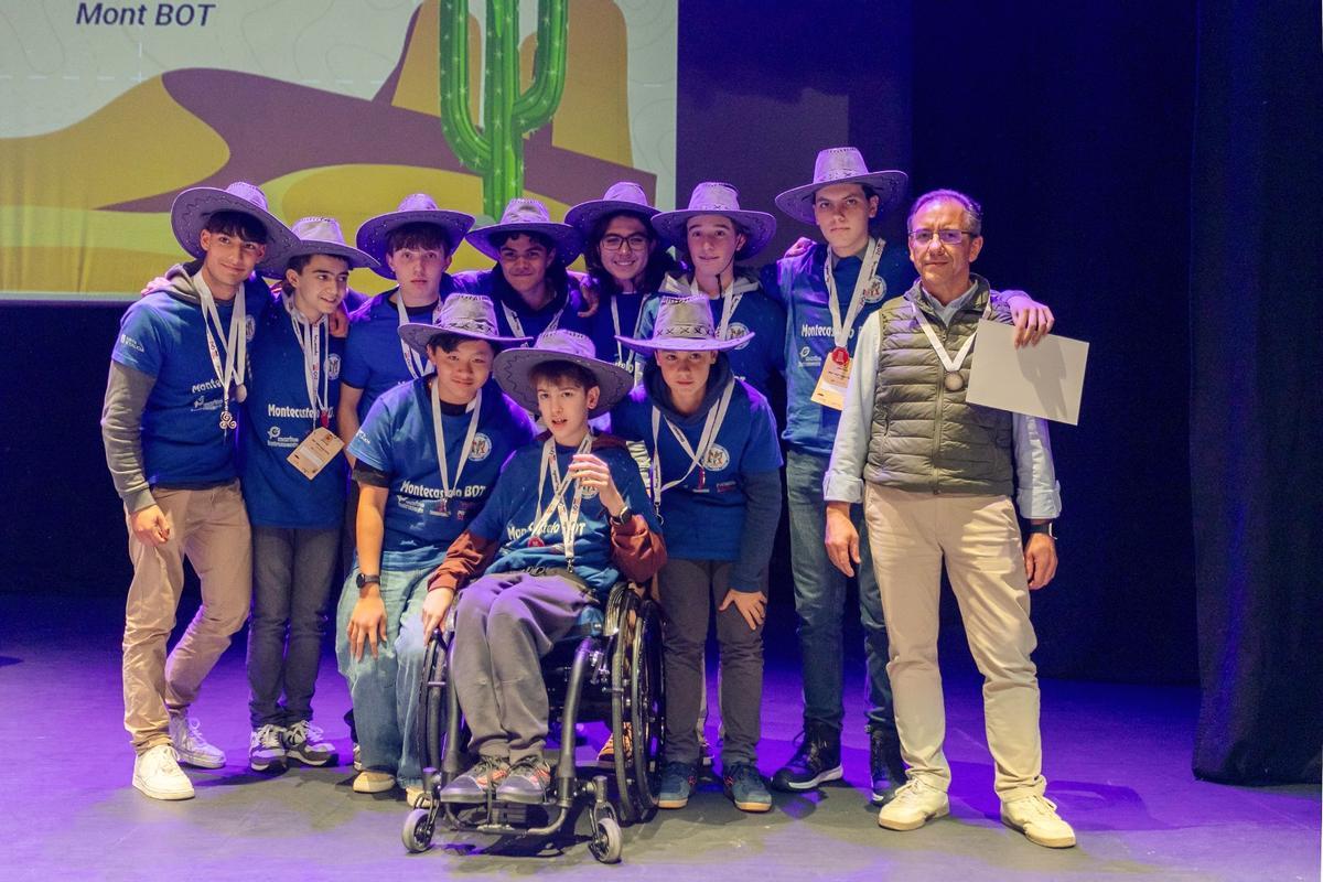 El equipo Montecastelo Bot en la First Lego League Galicia.