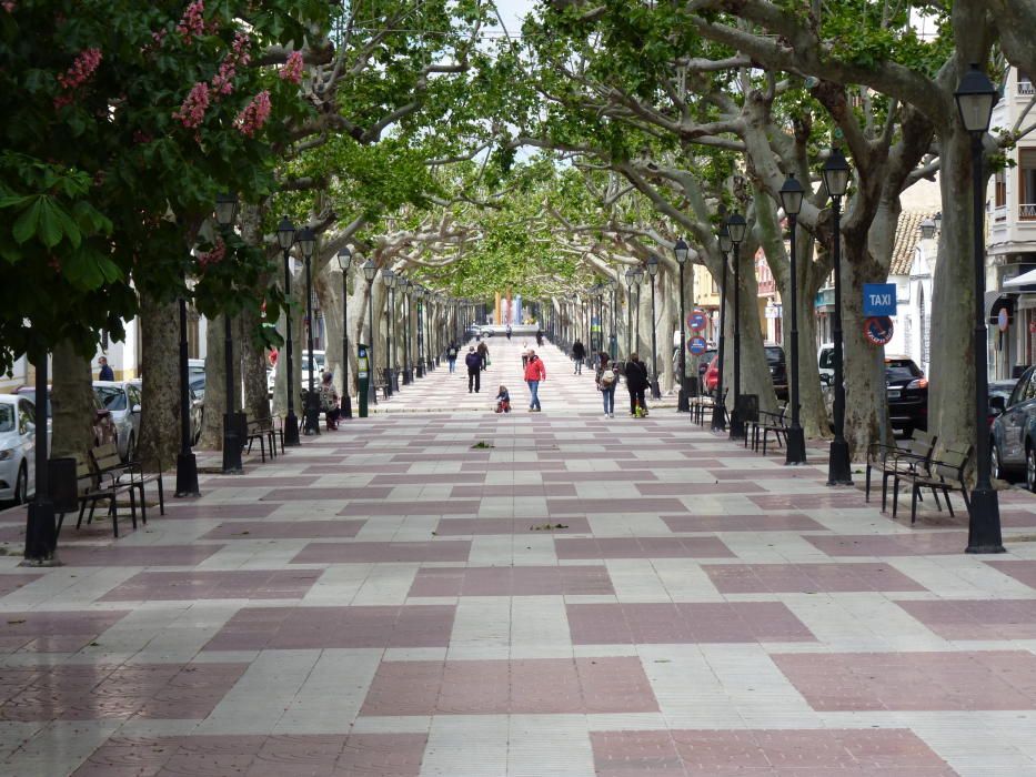 Aperturas relativas del comercio en Requena.